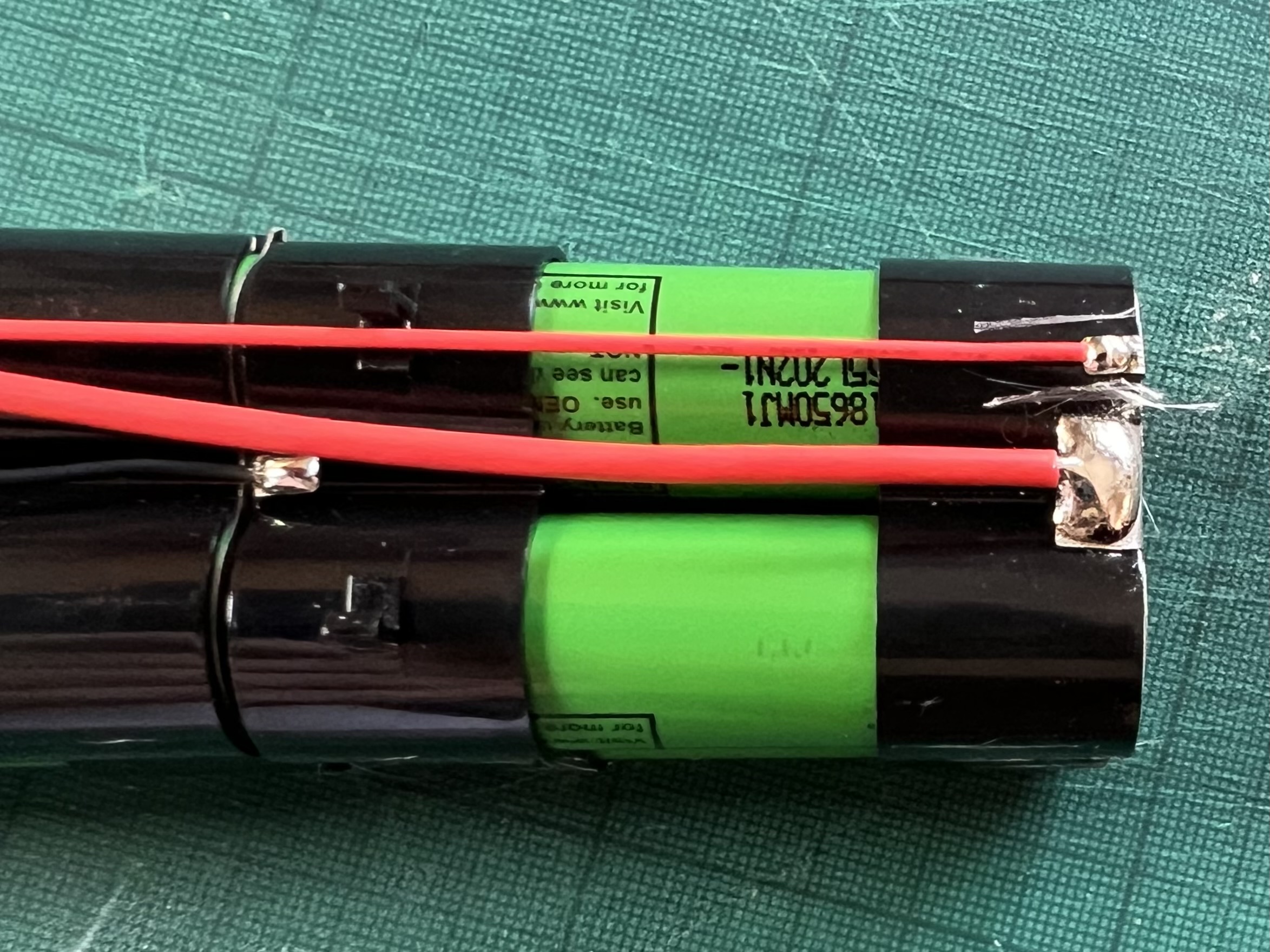 Battery charge/discharge and voltage sense wires.